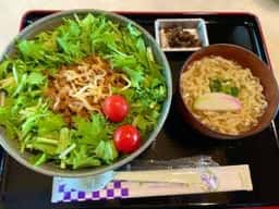 カフェ 月星