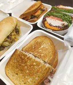 SAKASALIGHT SANDWICHES