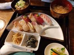 イート&カフェ Vee's