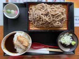 ミッションヒルズカントリークラブ レストラン