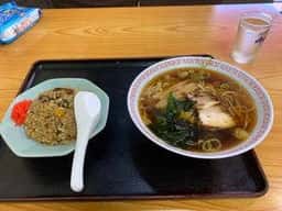 栗木屋食堂