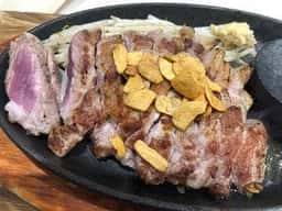 肉最強伝説 コマーシャルモール店