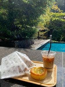 Bakery&Table 東府や 足湯カフェ