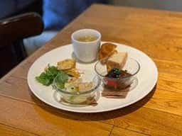 Mulberry Delicatessen & Cafe