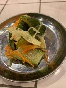 ぎょうざととり皮 ながりの酒場