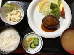 中しん食堂