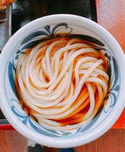 本場讃岐うどん 麺八