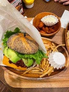 KUA`AINA ららぽーと甲子園店