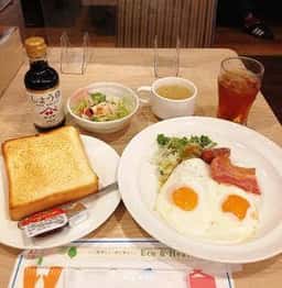 ガスト 池袋駅東口店