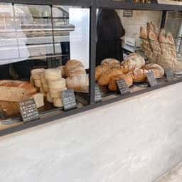 アース・ブレッド