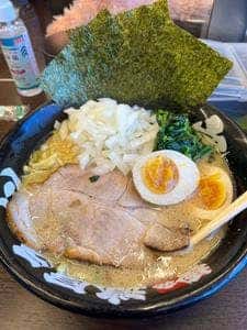 濃厚ラーメン 韮崎家