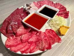 ホルモン焼肉 8