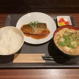 ルシェロ ～ワインと生ハムの店～