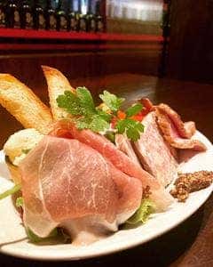 ワイン居酒屋 発