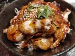 肉丼専門店 池袋肉劇場