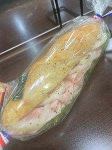 ベルナール 各務原鵜沼店