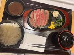 明ちゃんカレー イーアス春日井