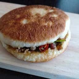 華連河