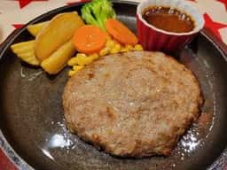 ENTERTAINMENT DINER Penta5on