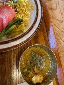 山のビリヤニ食堂