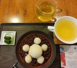 表参道 茶茶の間