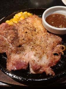 レストラン マコマコ