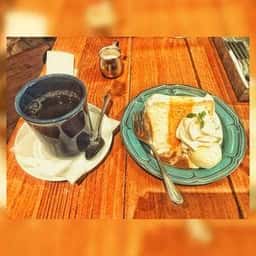 マザームーンカフェ umie店