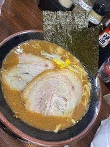 とんこつ えびすこ