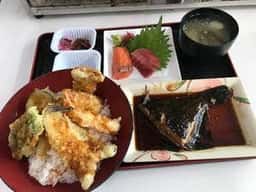 海鮮茶屋 活き活き亭