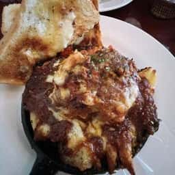 カフェ・ドゥ・トワ