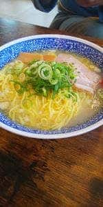 濃厚中華そばと塩 太賀ラーメン