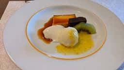 低温スチーム薬膳レストラン 蒸士茶楼