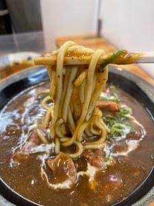 ホルモンうどん権兵衛