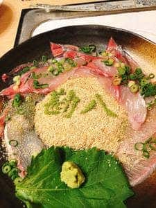 全席個室 もつ鍋とごま鯖が自慢の居酒屋 博多郷土料理 しろ屋 博多駅筑紫口店