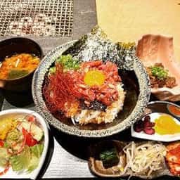 炭火焼肉 なのはな