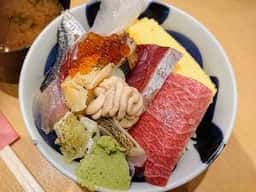 まぐろや相馬水産 本店