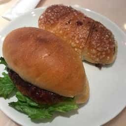 Bakery Cafe Refrain 曽根本店