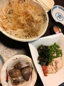 岩生