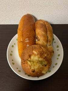 ナユタベーカリー