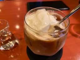 Le Premier Cafe 心斎橋本店