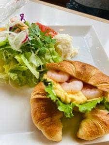 十一屋 桜田アベニュー店