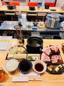 熟成とんかつ専門店 花ひらく