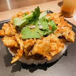 十勝ハーブ牛ホルモン MONMOM