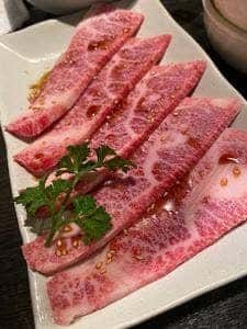 焼肉 充 総本店