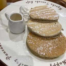 九州パンケーキカフェ 武雄市こども図書館店
