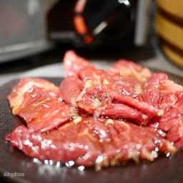 赤身塊肉・ホルモン 遊心 日本橋蛎殻町店