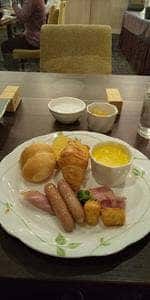 カフェ・ド・パリ