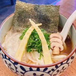 Noodle bar 山と雲 虹イロハ