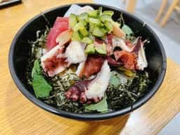 漁協直営 おーばんまい食堂