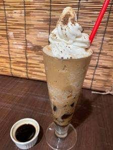 ココイロカフェ 岩出店